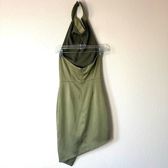 Elliatt Camo Green Asymmetric Satin Halter Mini Dress Size XS - Picture 3 of 8